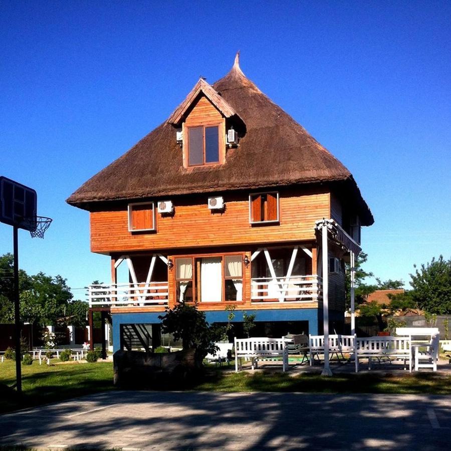 Marasu Old Fane'S Lodge מראה חיצוני תמונה